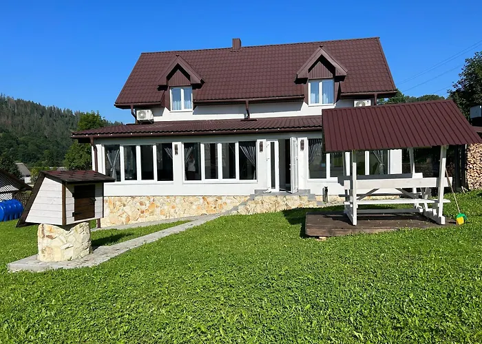 смерекова хата *